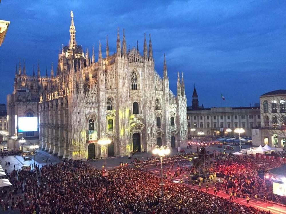 The Glamore Milano Duomo Exterior photo